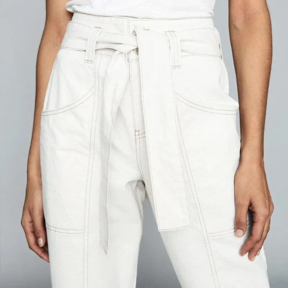 Reiss Chantelle Mid Rise Tapered Belted Jeans‎ In Ecru Size 30 NWOT